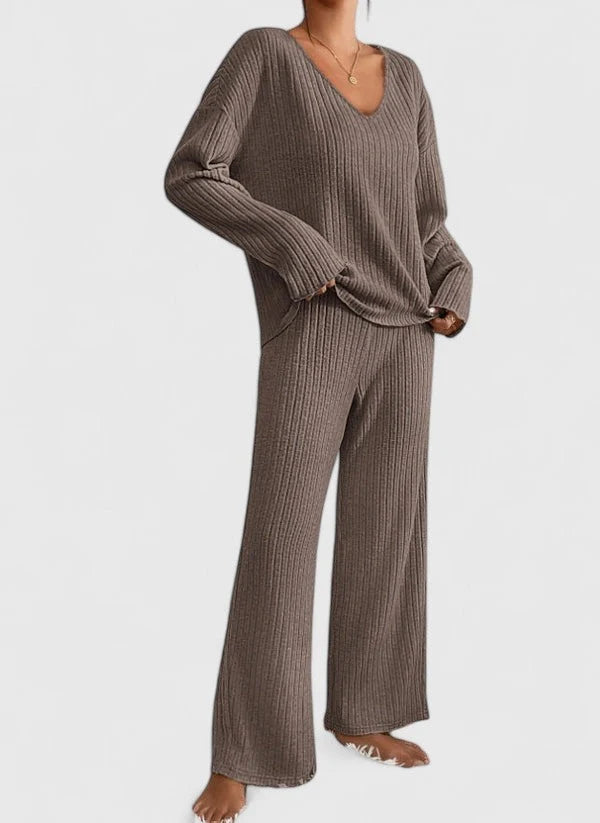 Dames 2-Delige Gebreide Set – V-Hals Trui met Wijde Broek Beige / S - AIDA LENA