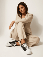 Women's Trainers - White Trainers with a Thick Sole and Laces