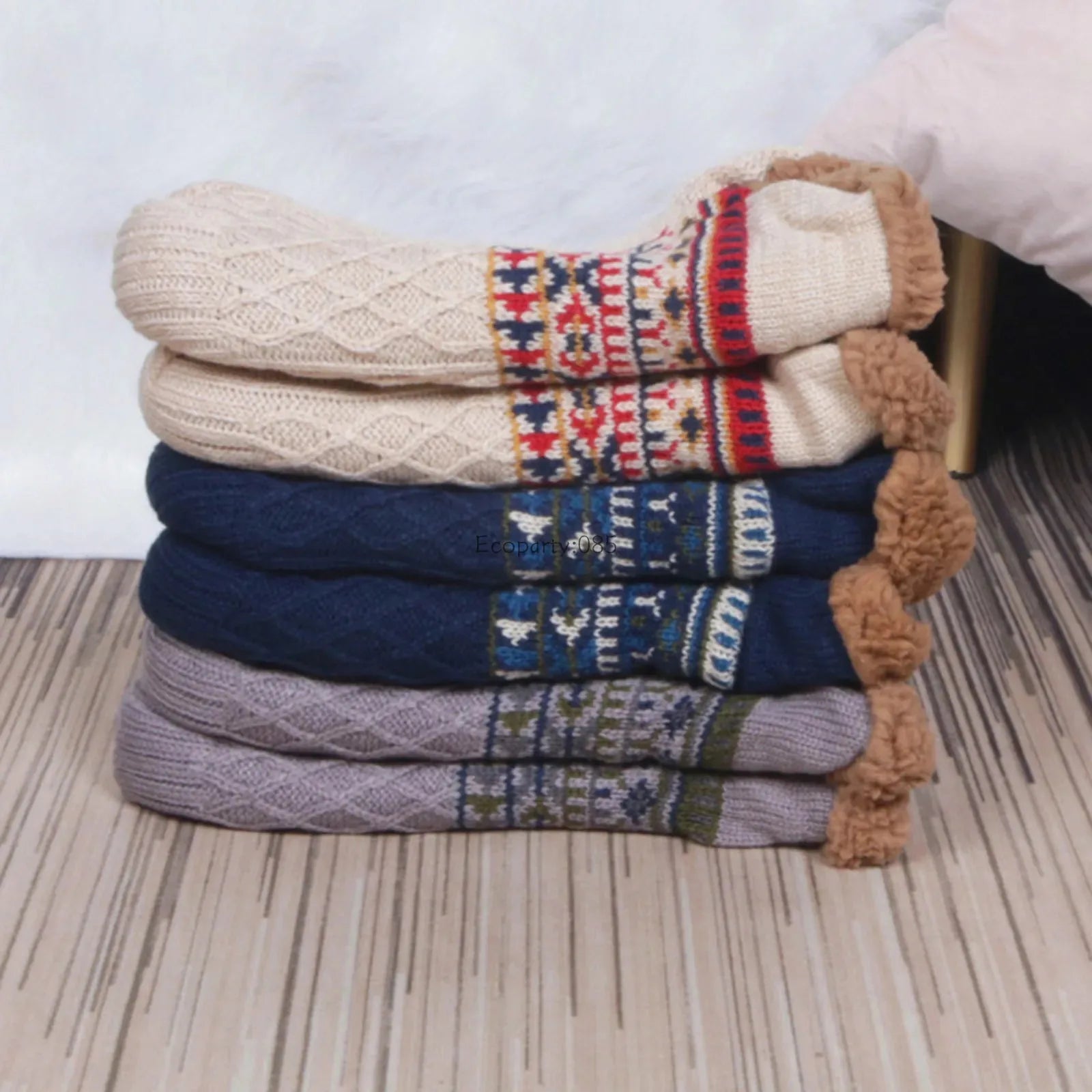Warm non-slip house socks for women and men