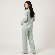 Dames Satijnen Pyjama Set – Gestreept Design met Zijdezachte Afwerking - AIDA LENA