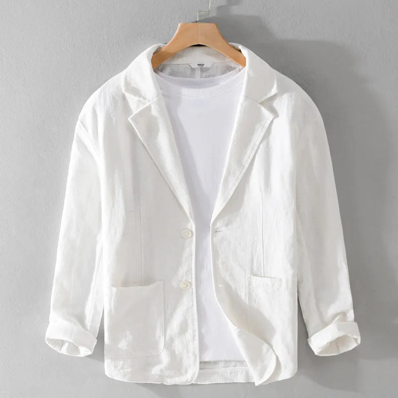 Men's casual blazer with wide lapels and pockets