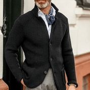 Men’s classic waistcoat with button closure