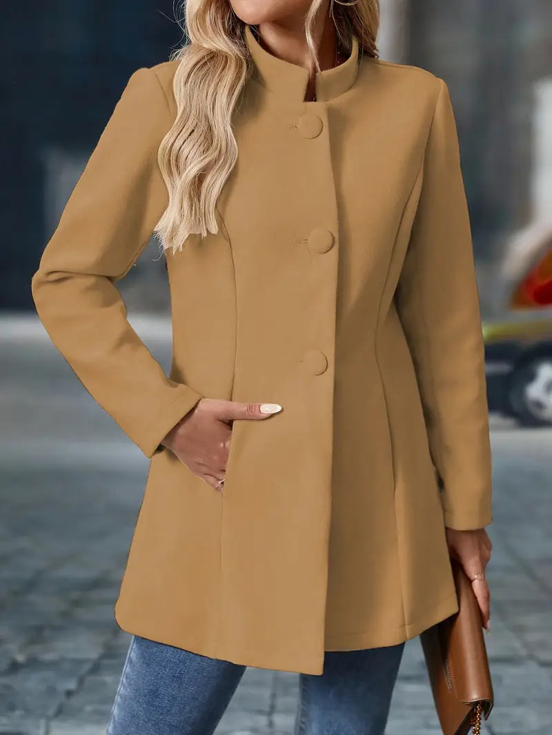 Long women’s collarless open-front blazer