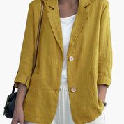 Women's loose-fit blazer with two buttons and roll-up sleeves