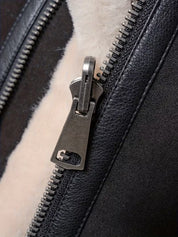 Men's aviator jacket in black with teddy collar and zip pockets
