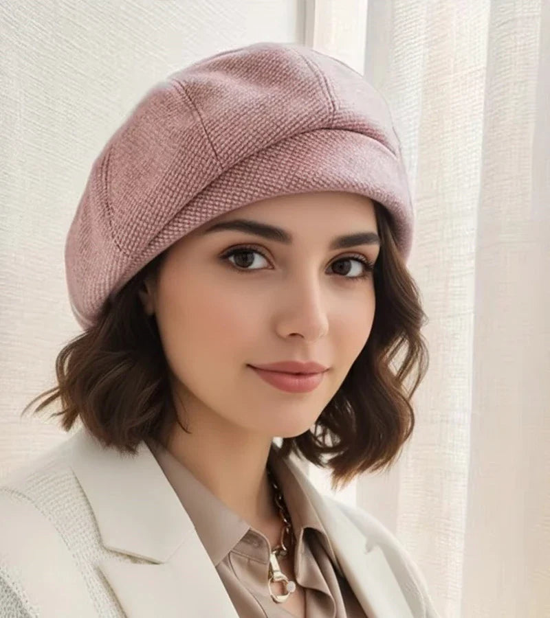Women's French style beret in pink