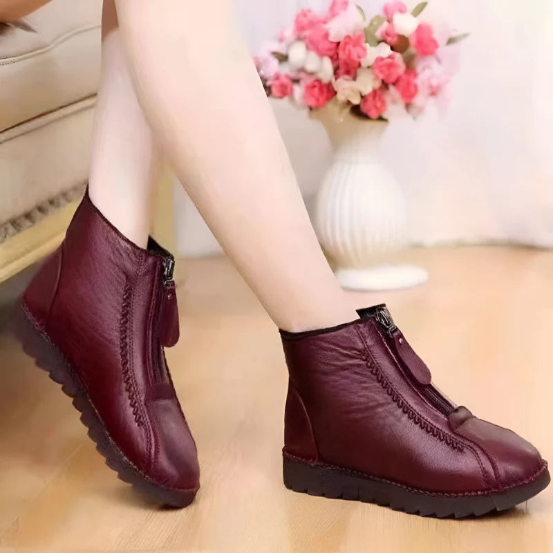 Women's flat leather-look ankle boots with zip and wide toe box