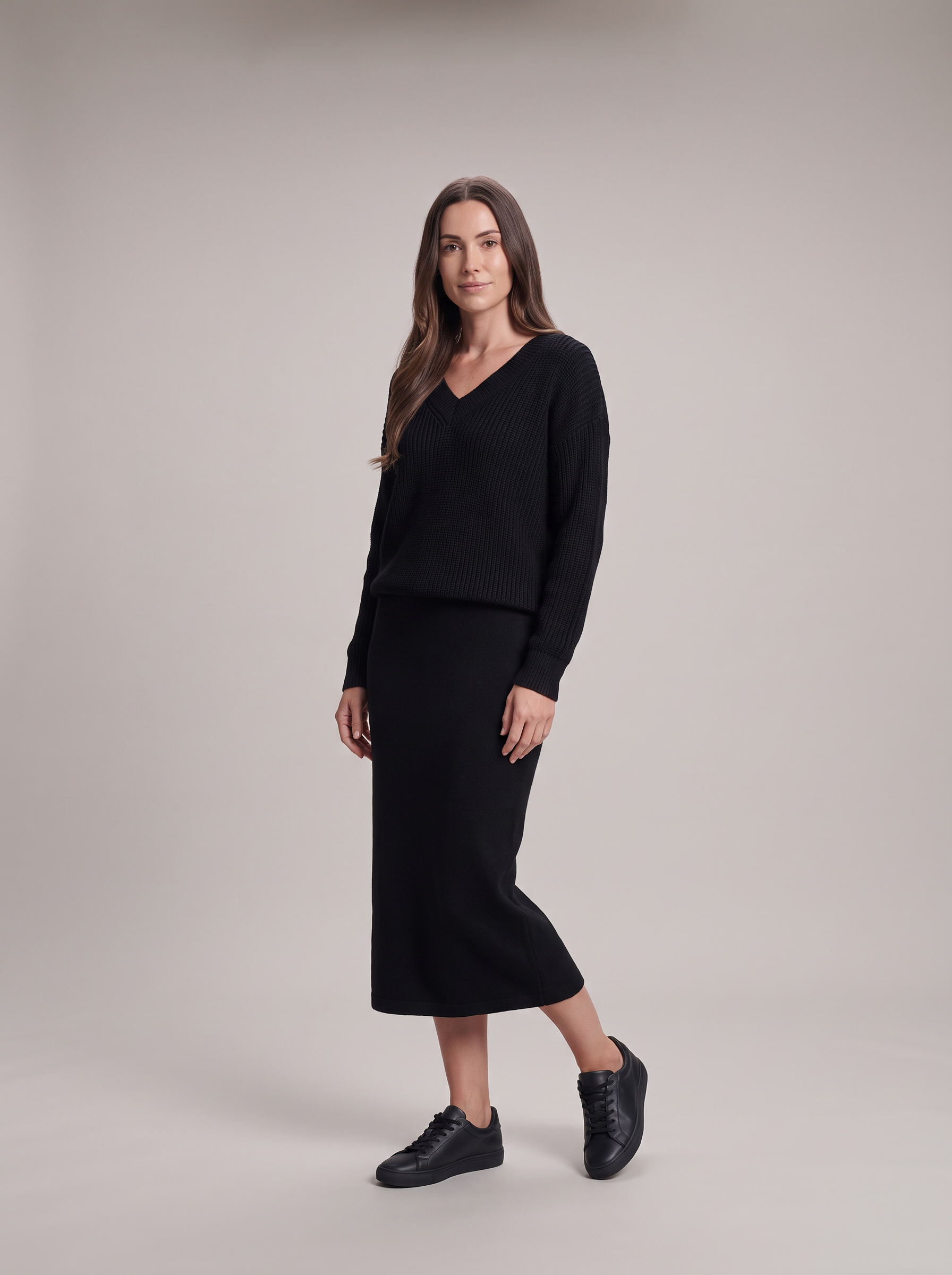 Gebreide set dames met losse trui en lange rechte rok