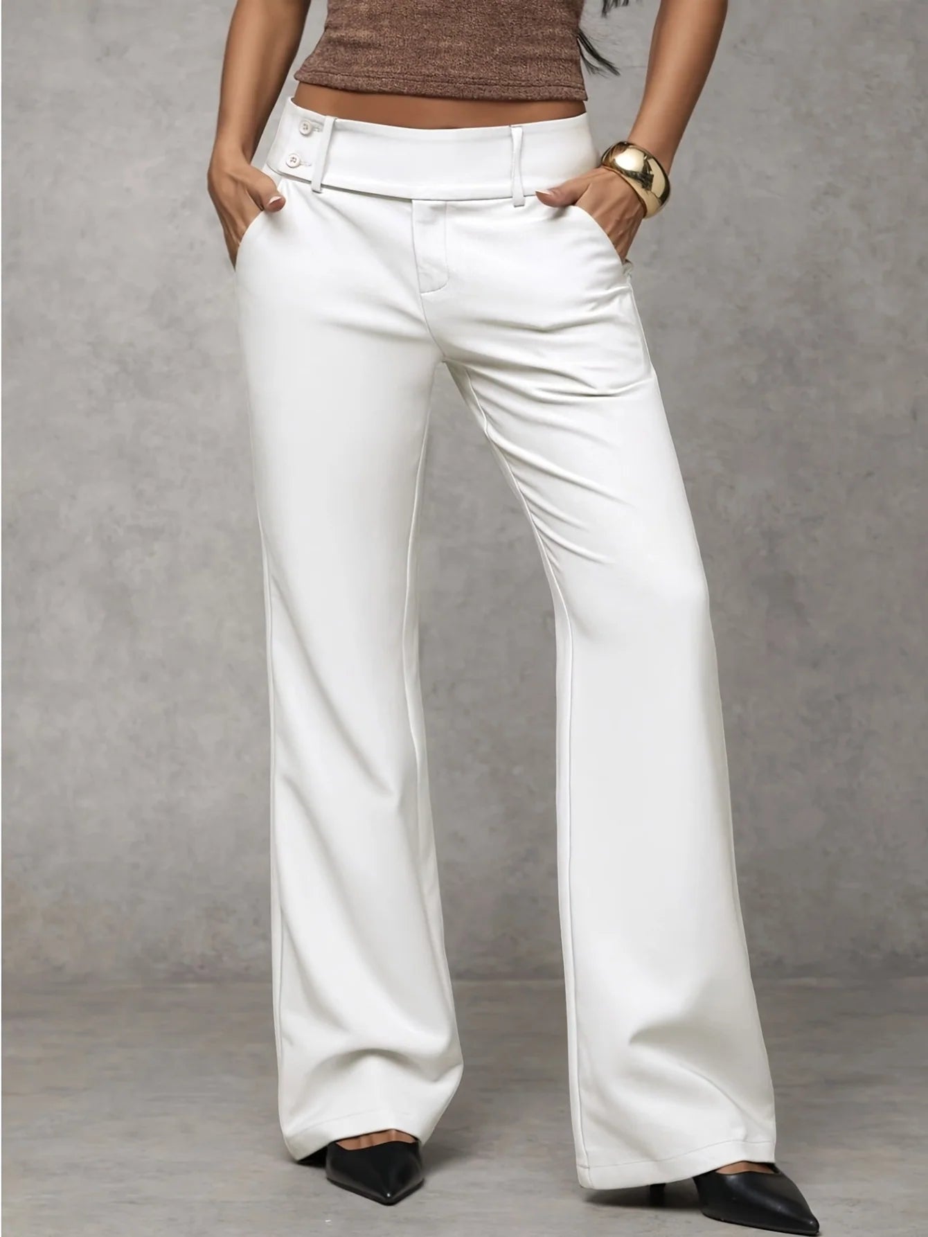 Women's high waist trousers with loose straight leg in white
