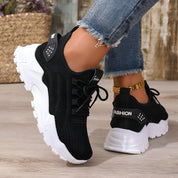 Women's knit trainers with chunky sole and wide toe box