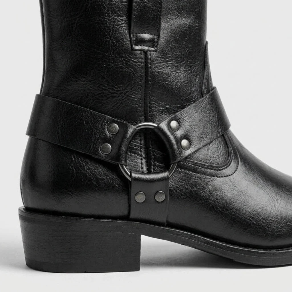 Men's ankle boots with harness strap and block heel, photo 3