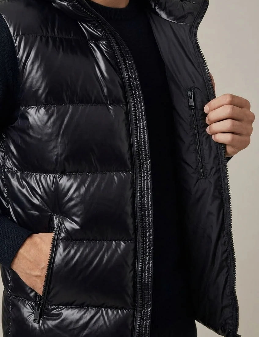 Men's padded hooded gilet with metallic finish, photo 2