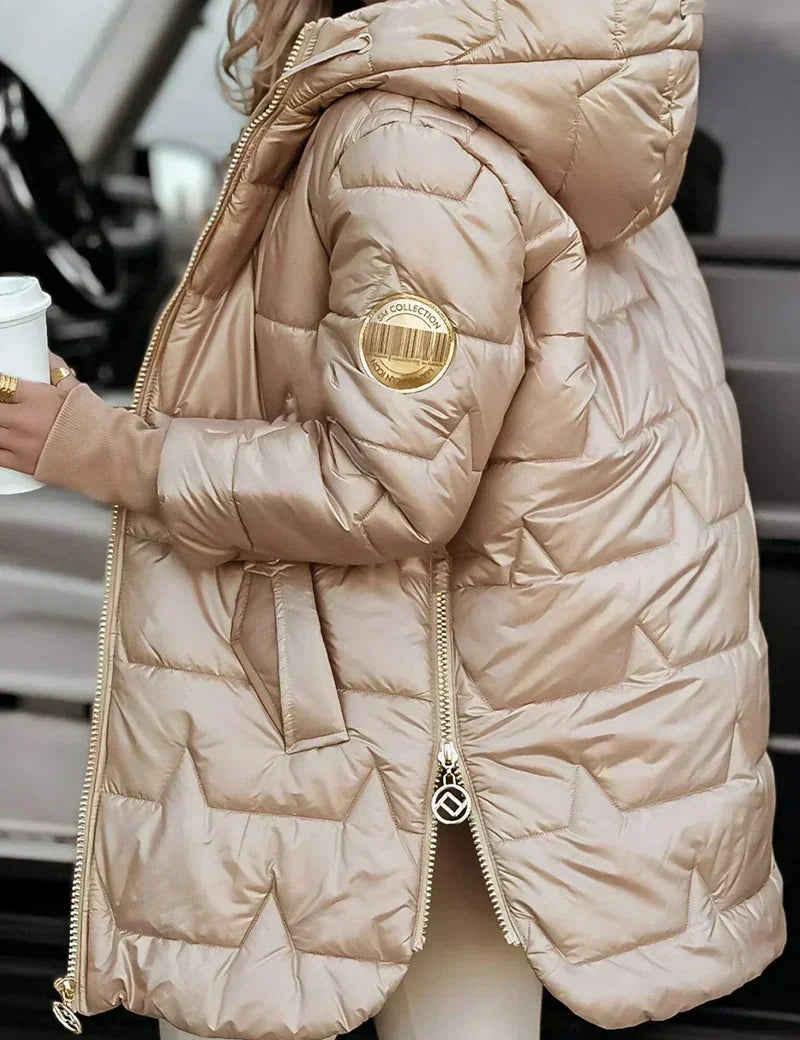 Women's padded winter coat with hood and drawstring
