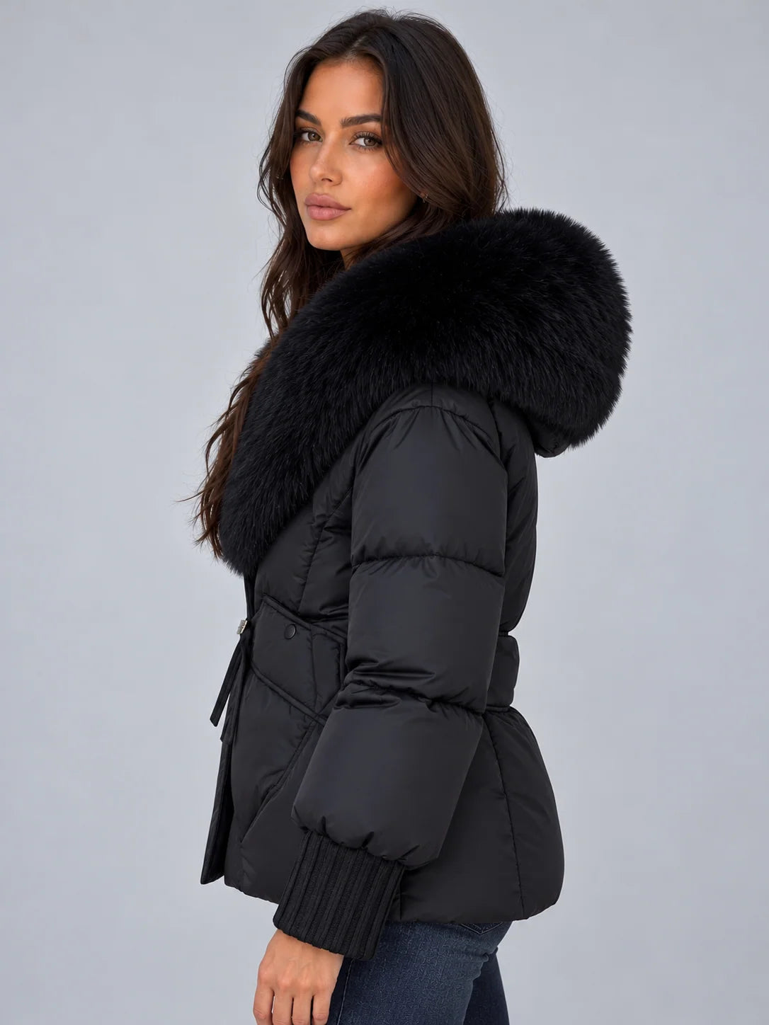 Women's puffer jacket with faux fur collar and drawstring waist