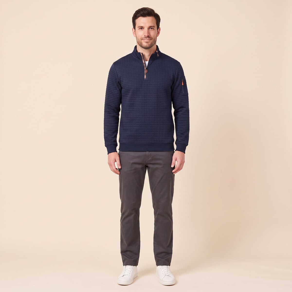 Men's quilted jumper with zip collar and sleeve pocket in navy
