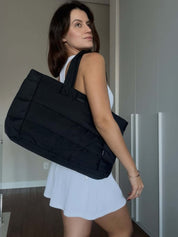Women's quilted puffer tote bag with zip