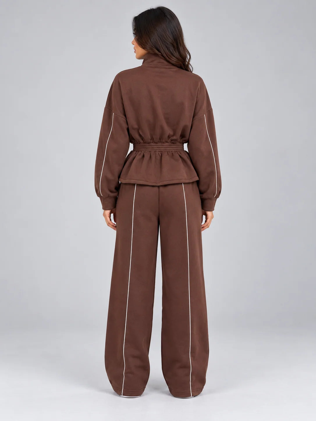 Women's tracksuit with zip jacket and wide leg trousers