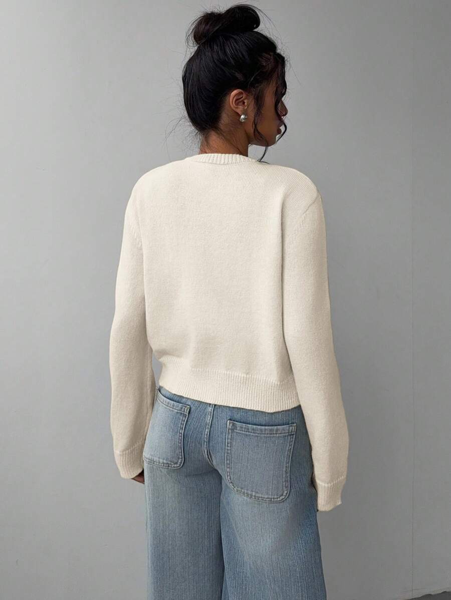 Women's cropped cardigan with round neck and buttons, photo 3