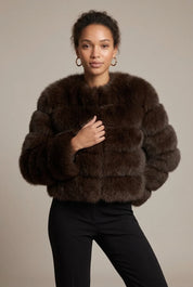 Women's cropped faux fur jacket with tiered design, photo 3
