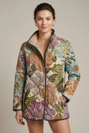 Women's floral puffer jacket with stand collar and pockets, photo 1