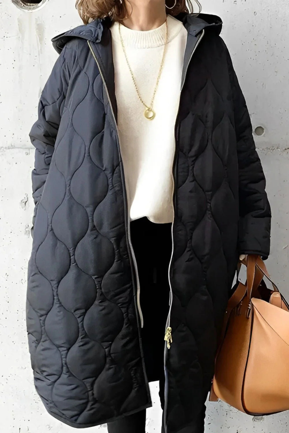 Women's oversized longline puffer coat with hood, photo 2