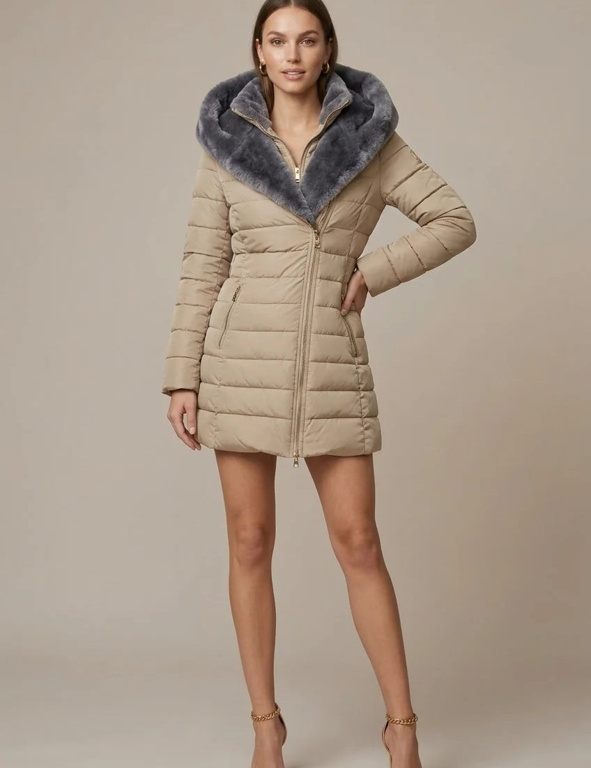 Women's puffer jacket with hood and faux fur lining, photo 2