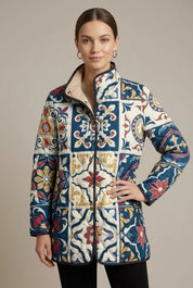 Women's puffer jacket with stand collar and pockets, photo 3