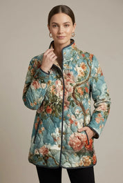 Women's puffer jacket with stand collar and pockets, photo 4