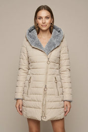 Women's quilted winter coat with hood and sherpa lining, photo 1
