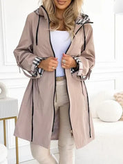 Women's waterproof parka with hood and checked lining, photo 2