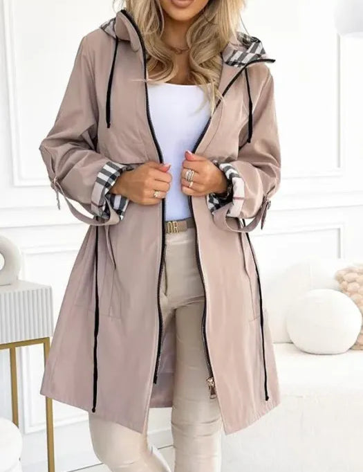 Women's waterproof parka with hood and checked lining, photo 2